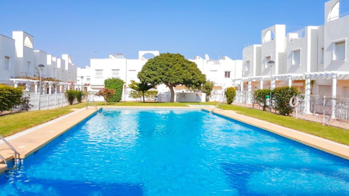 Garden Vistas. Hermoso Duplex Con Patio, Solarium Y Piscina. مْبيرا المظهر الخارجي الصورة