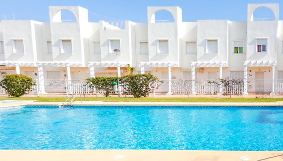 Garden Vistas. Hermoso Duplex Con Patio, Solarium Y Piscina. مْبيرا المظهر الخارجي الصورة
