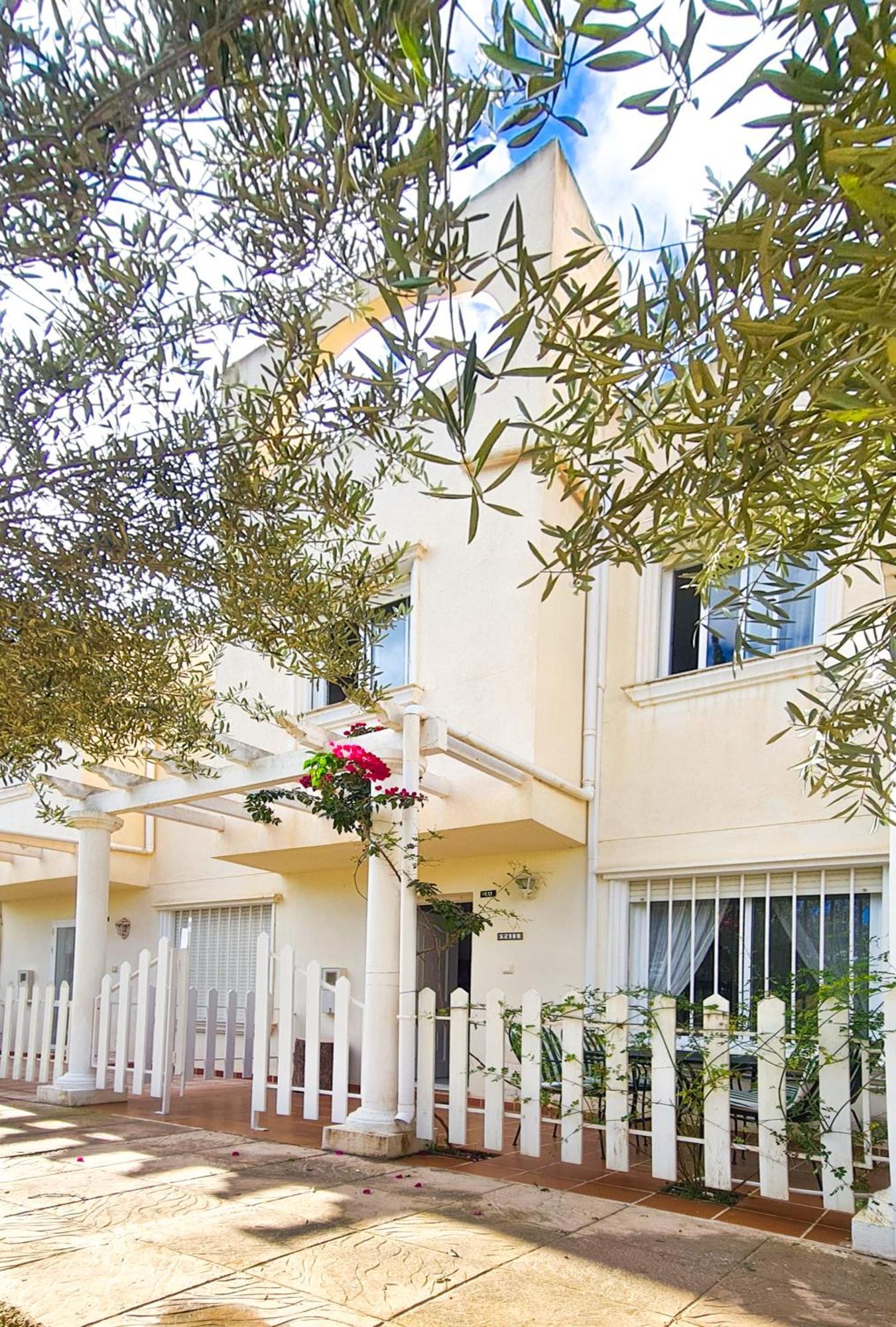 Garden Vistas. Hermoso Duplex Con Patio, Solarium Y Piscina. مْبيرا المظهر الخارجي الصورة